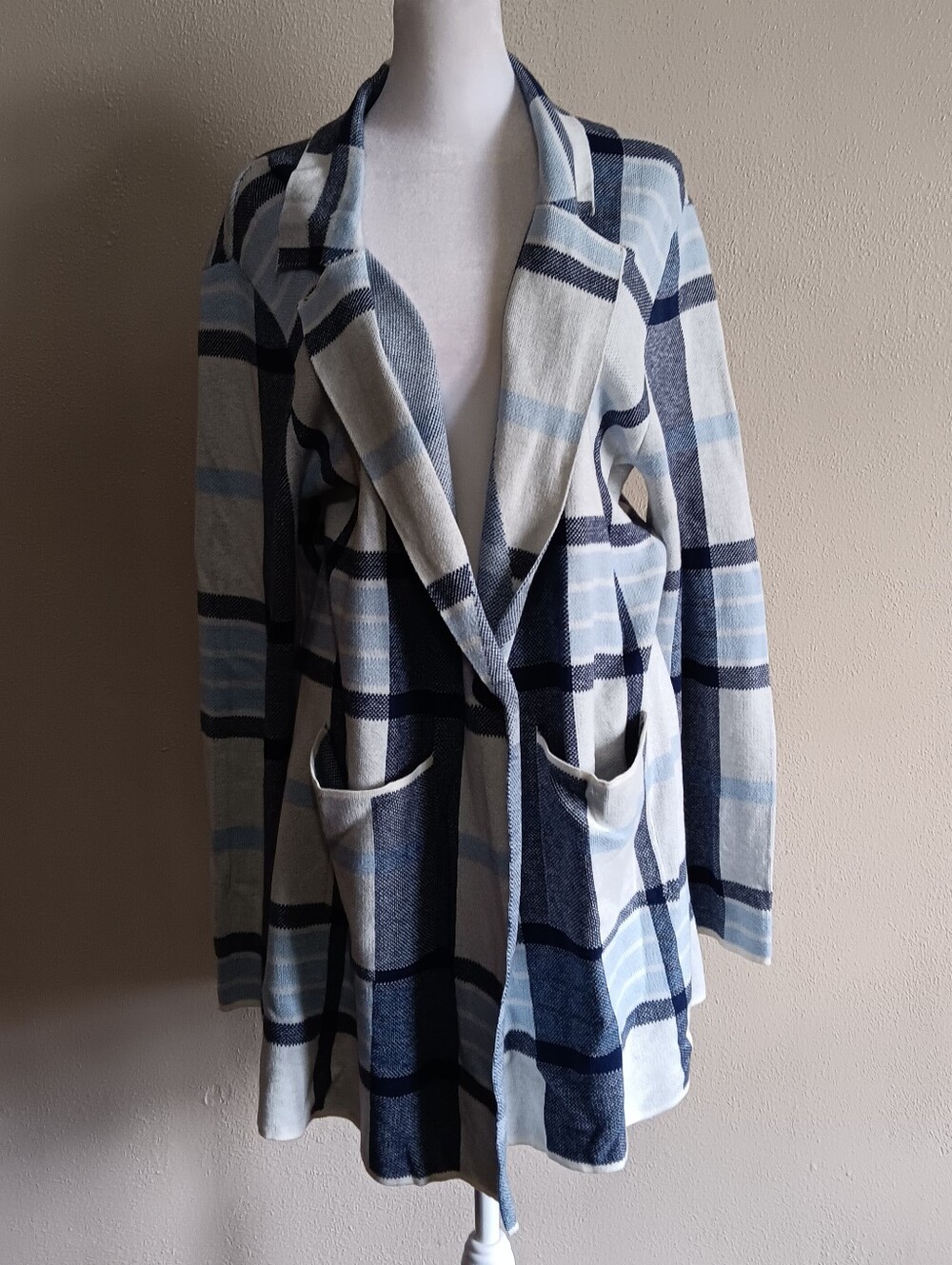 Elle Plaid Single Button Soft Comfortable Cardigan Sweater White Blue Office XL